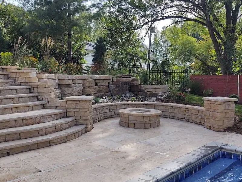 Retaining walls job near Hazel Green, WI